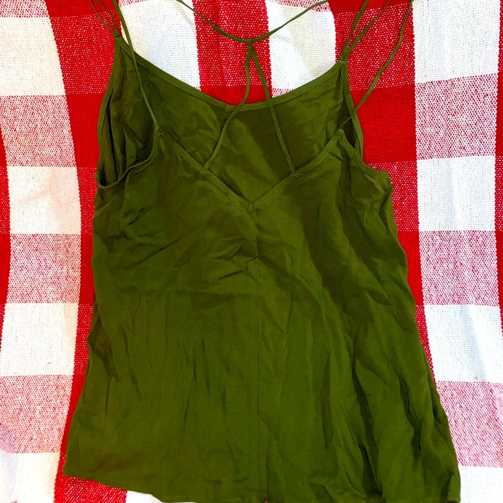 NB TANK TOP